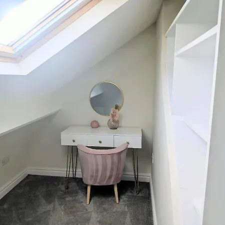 Montrose House Сasa de vacaciones *